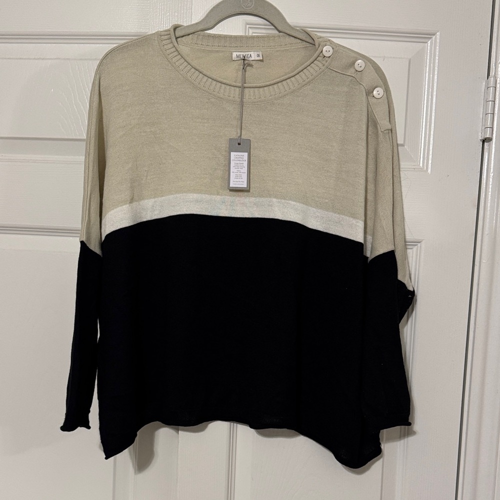 Stylish Beige and Black Colorblock Sweatshirt